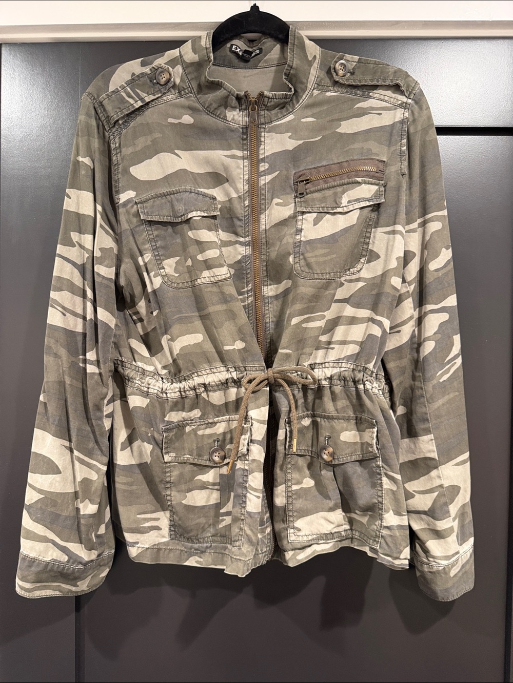 Express Lightweight Camouflage Drawstring Jacket - Olive Camo
